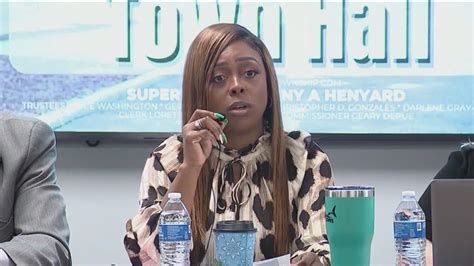 ‘Illegal in so many ways’: Controversy surrounds Dolton Mayor Tiffany ...