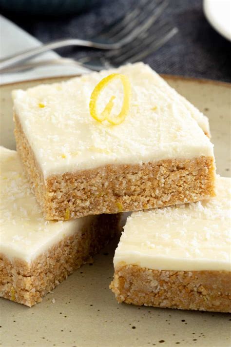 Easy No Bake Lemon Slice | Wandercooks