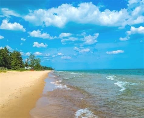 20 Best Lake Huron Beaches in Michigan (MAP) - My Michigan Beach and Travel