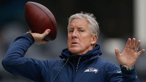 WATCH: Seahawks coach Pete Carroll impresses as quarterback during practice - BVM Sports