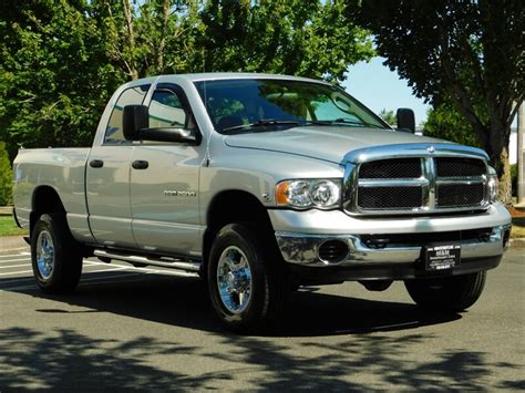 2005 Dodge Ram 2500 SLT 4X4 / 5.9L CUMMINS DIESEL 1-OWNER/ 72,000 MILE