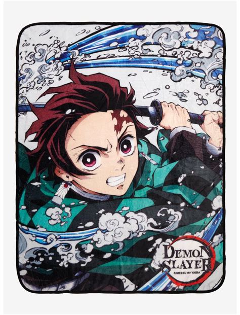 Demon Slayer: Kimetsu no Yaiba Tanjiro Kamado Water Breathing Throw | BoxLunch