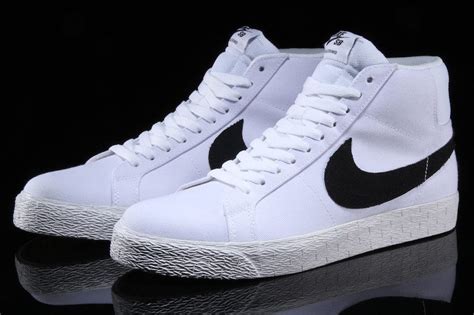 Nike SB Zoom Blazer Mid "White/Gum" // Available Now | Nice Kicks