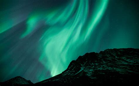 HD Aurora Borealis Wallpaper - WallpaperSafari