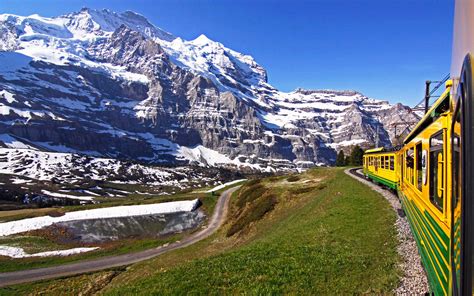 8 Spectacular Routes To See On A Grand Train Tour Of Switzerland | Tatler Asia