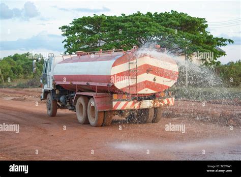 Dust control water spray hi-res stock photography and images - Alamy