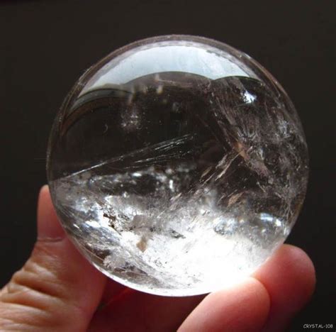 The Scrying Bowl: Resources for the Modern Seer: Choosing a crystal ball