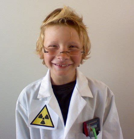 How to Make a Kid's Scientist Halloween Costume