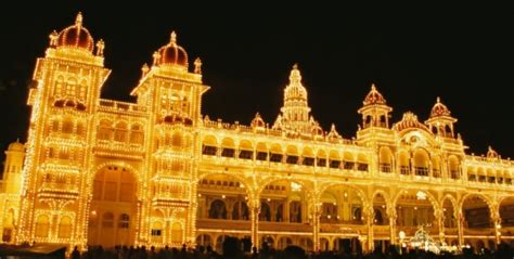 From Jambu Savari to Torchlight Parade: Know why Mysore Dasara is ...