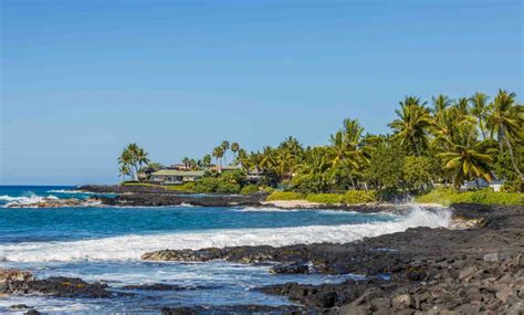 11 Best Beaches in Kona That You Need to Visit - Roaming the USA