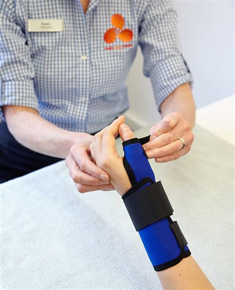 De Quervain’s Tenosynovitis Treatment | Melbourne Hand