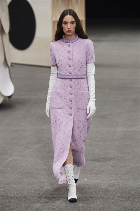 Chanel Does Mini Skirts the Haute Couture Way for Spring 2023 - Fashionista