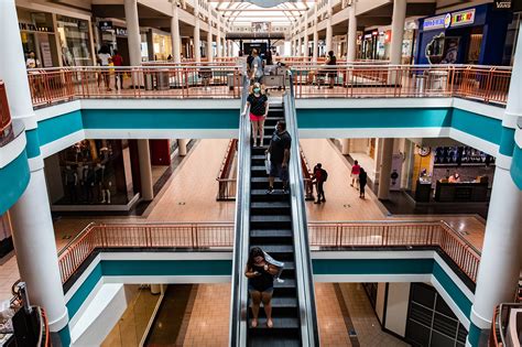 Syracuse's Destiny USA Megamall Cuts Deal to Avoid Default - Bloomberg