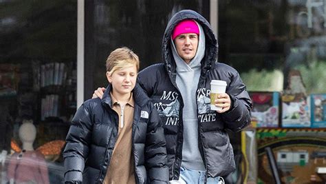 Justin Bieber Out With Brother Jaxon, 12, On LA Coffee Run: Photos – Hollywood Life