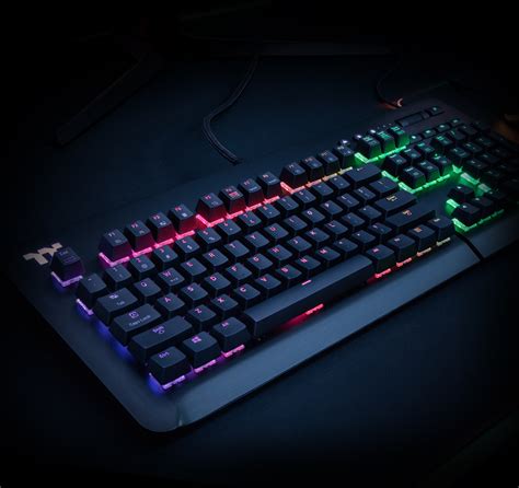 Level 20 GT RGB Cherry MX Blue gaming keyboard