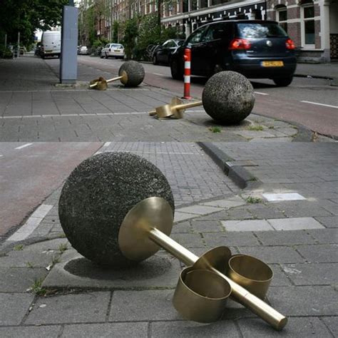 Fun and Unusual Urban Art Installations Around the World | moco-choco