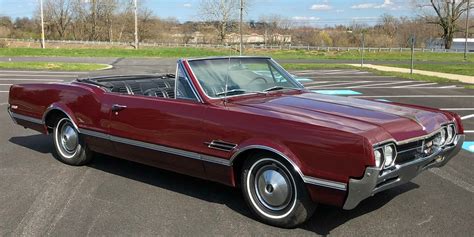 1966 Oldsmobile 442 | Overview, Specs, Performance, OEM Data