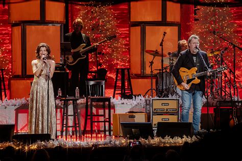 Amy Grant + Vince Gill Mark 100th Christmas at the Ryman Show