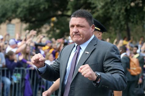 LSU Football: Ed Orgeron tells fans to pay his players