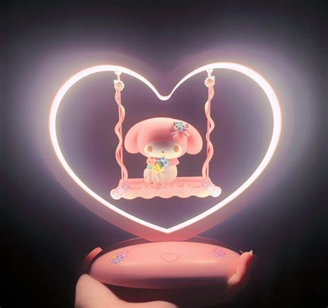 My Melody / Kuromi on a Swing Heart Shape Night Light Table Lamp – Joykawaii