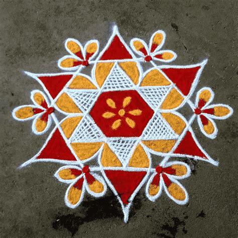 Rajasthani Rangoli Design Images (Rajasthani Rangoli Kolam Ideas) | Easy rangoli designs ...