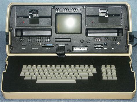 Osborne-1 (1510×1127) | Laptop design, Portable computer, Office phone