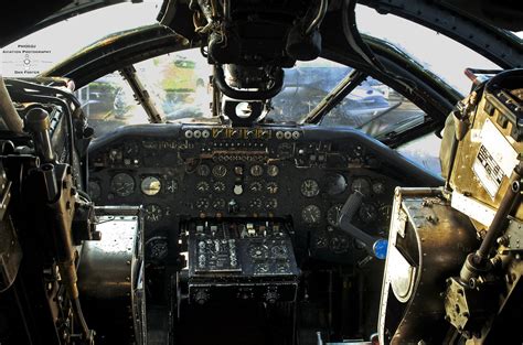 Handley Page Victor Cockpit | Dan Foster | Flickr