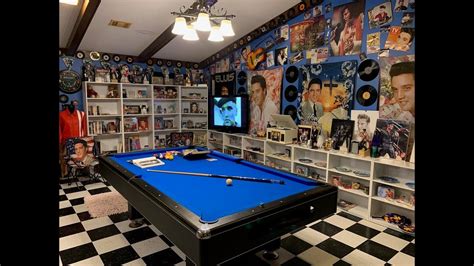 Tour of our Elvis Room - YouTube