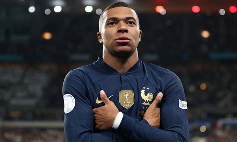 Kylian Mbappé - Eddie Stiltner