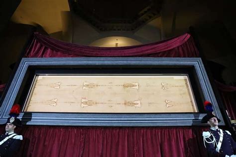 Shroud of Turin exhibit to be held at Bible museum in DC | Catholic ...