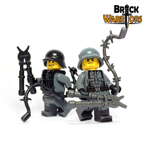 Minifigure Accessory - Barbed Wire