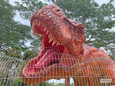 Jurassic Mile Singapore's First Largest Life Size Dinosaurs Display at ...