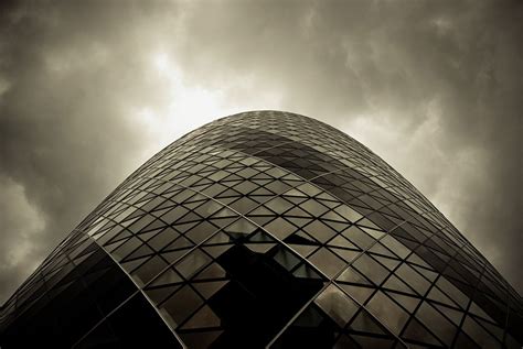 Gherkin building - Architecture - Photo.net