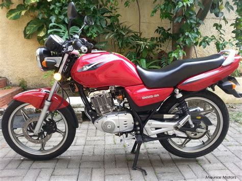 Used Suzuki EN-125 | 2011 EN-125 for sale | Beau Bassin Suzuki EN-125 sales | Suzuki EN-125 ...