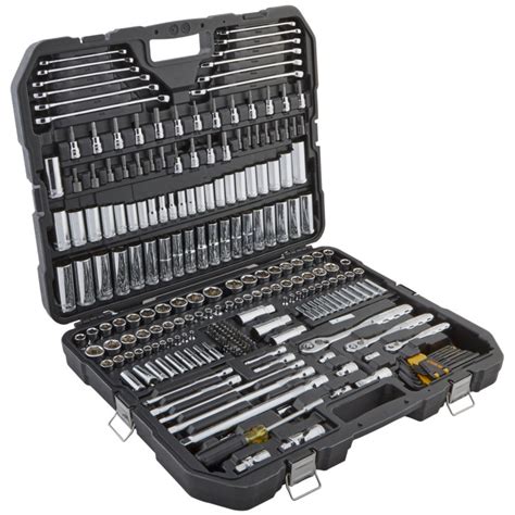 DeWalt 264 Pc Mechanics Tool Set by DeWalt at Fleet Farm