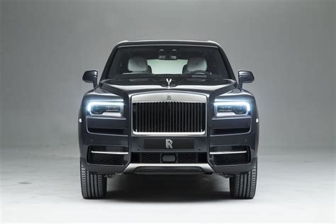 Top với hơn 89 về rolls royce cullinan front view mới nhất - coedo.com.vn