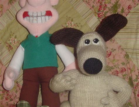 Crafting with dogs: Wallace and Grommit