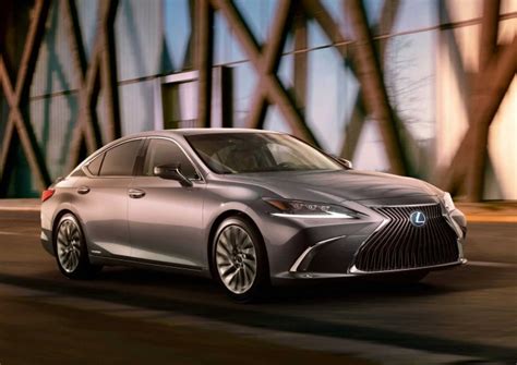 Lexus new model | Japanese Used CAR Exporter / EVERYCAR.jp