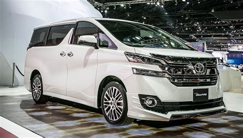 Toyota Vellfire Hybrid Price in Pakistan 2024 Specifications