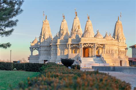 BAPS Temple by Bhargava Krishna (BK) Marripati / 500px