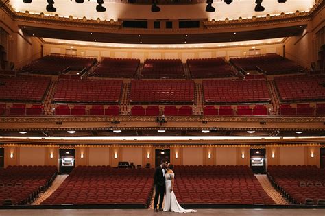 Stifel Theatre Wedding St. Louis // Sarah & Justin - abbyrose-photo.com