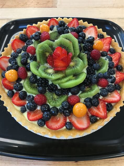 Anita’s Fruit Tart with Fresh Berries | Healthy Living with Anita