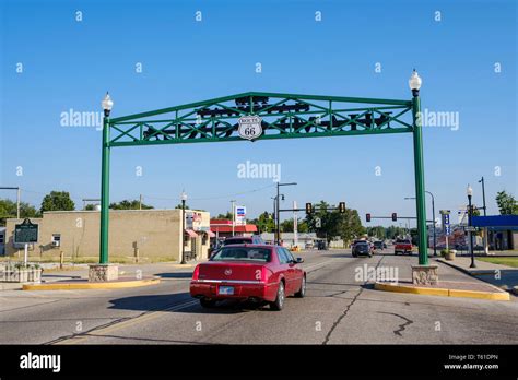 Downtown Miami, Oklahoma, welcome sign on U.S. Route 66 Stock Photo - Alamy