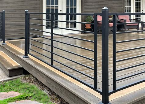 Share 73+ decorative deck railing panels - seven.edu.vn