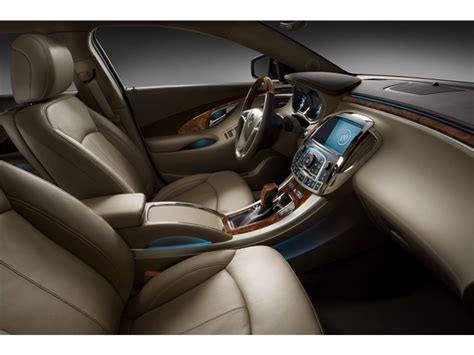 2016 Buick LaCrosse: 95 Interior Photos | U.S. News