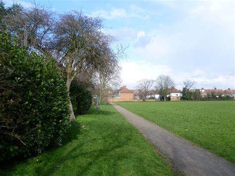 Looking across Sutton Common Park © Marathon :: Geograph Britain and Ireland