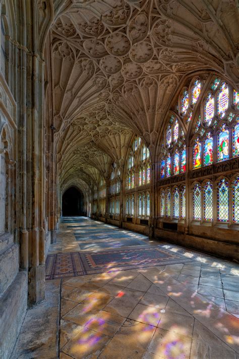 Gloucester Cathedral - A Great Free Day Out