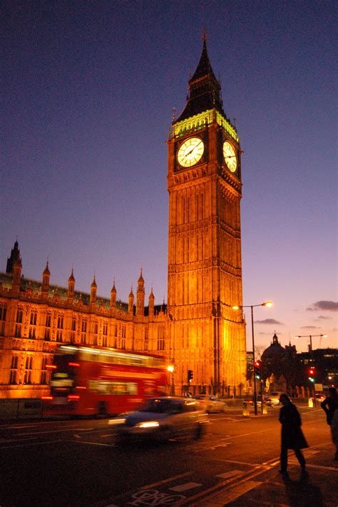 Nighttime walk to Big Ben Night Photography, Travel Photography, London Eye At Night, London ...