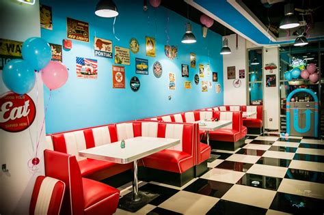 Retro Diner Furniture - Cola Red | Retro diner, Diner booth, Diner