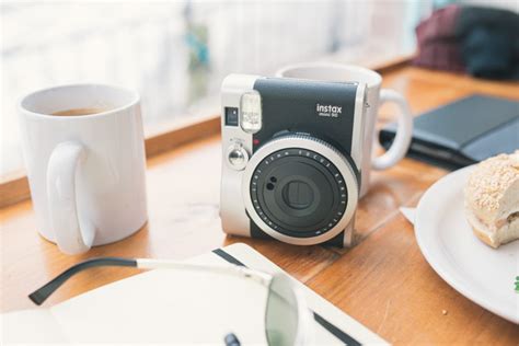 Review: Fujifilm's Instax Mini 90 is Vintage Inspiration for Modern ...